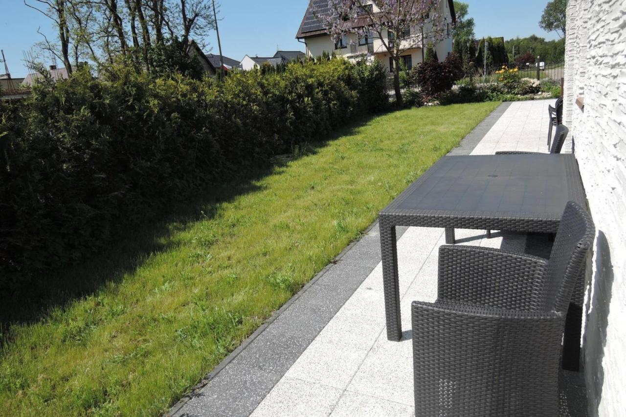 Semi-Detached House In Swinoujscie For 8 Persons Villa Exterior photo