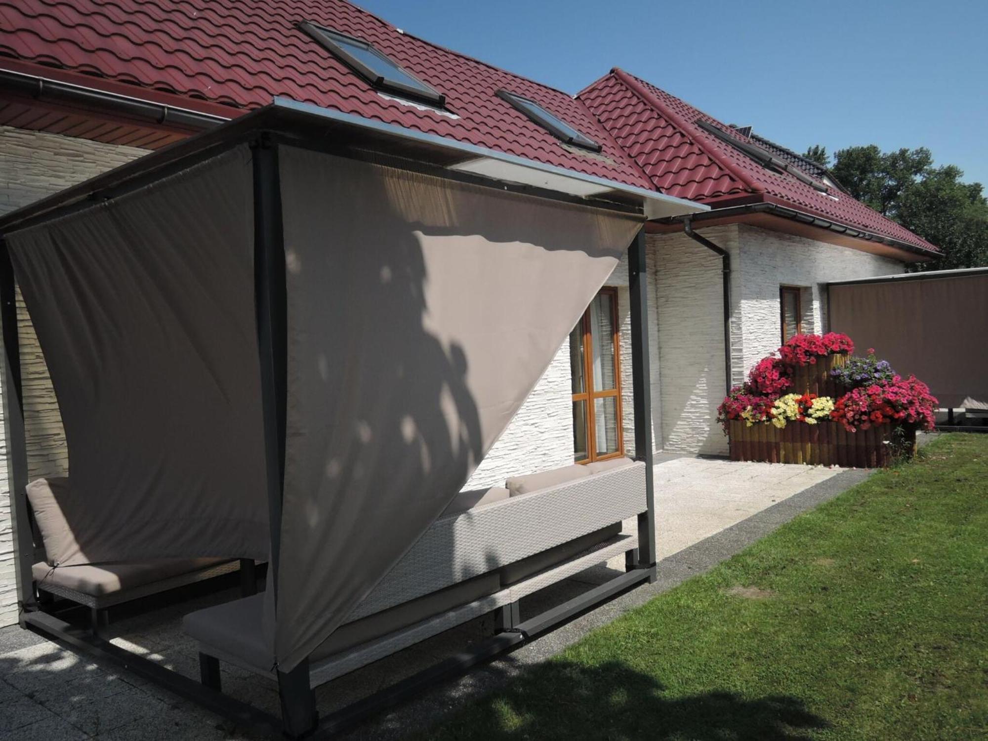 Semi-Detached House In Swinoujscie For 8 Persons Villa Exterior photo